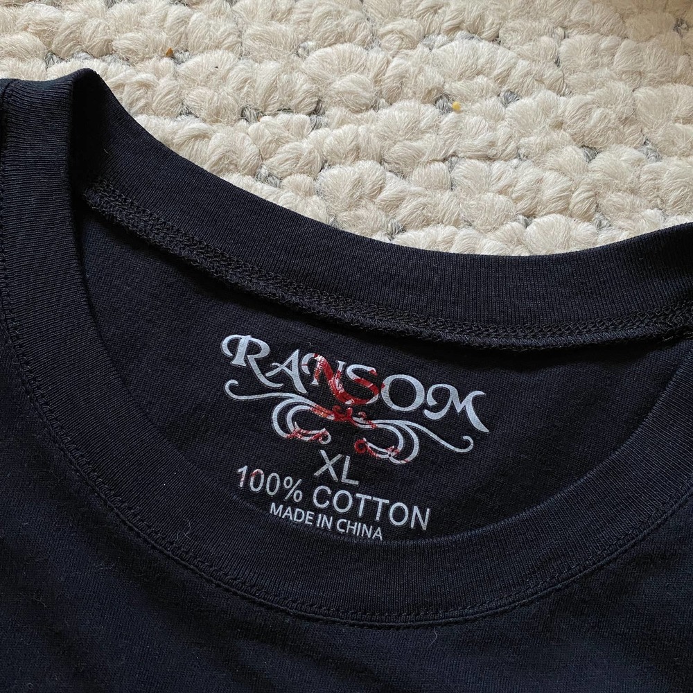 Ransom Silver Metallic Skull Black T-shirt! Beautiful 100% Cotton Tee S Like New - Picture 6 of 7
